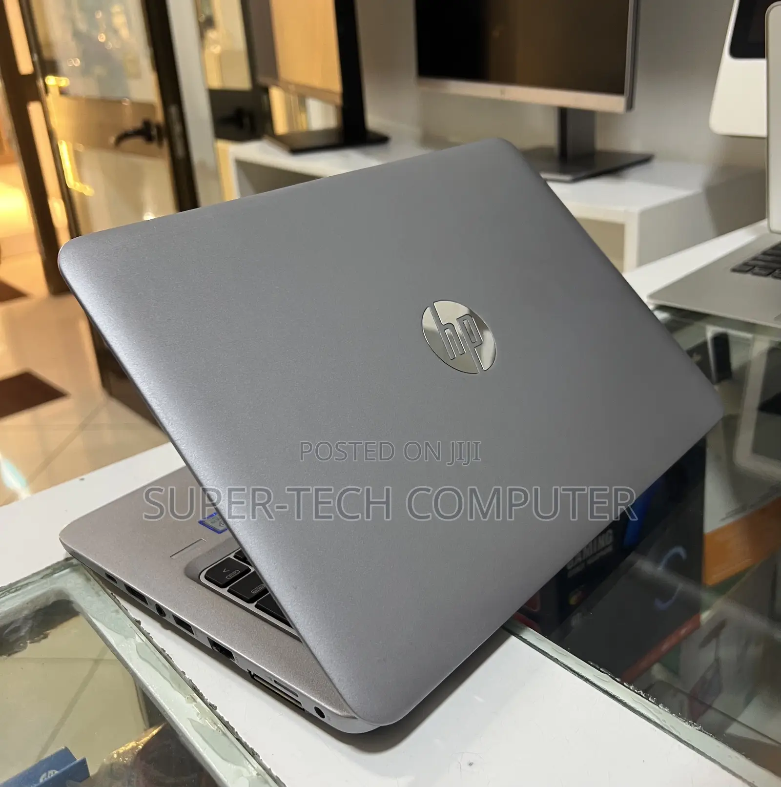 New Laptop HP EliteBook 820 G4 8GB Intel Core I5 SSD 512GB