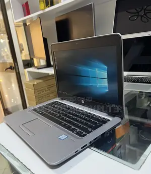 New Laptop HP EliteBook 820 G4 8GB Intel Core I5 SSD 512GB