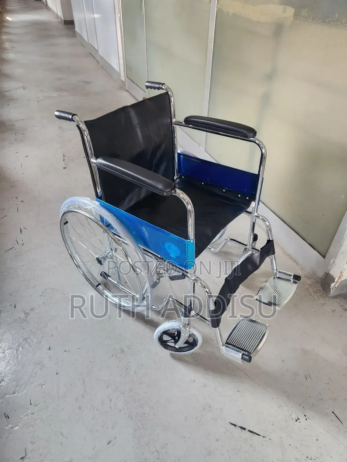 Foldable Wheelchair協調medical Almunium Wheelchair煞星wheelchair Medical