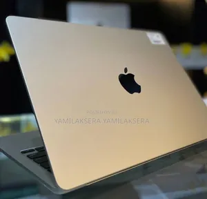 New Laptop Apple MacBook Air 2022 M2 8GB Apple M2 SSD 256GB