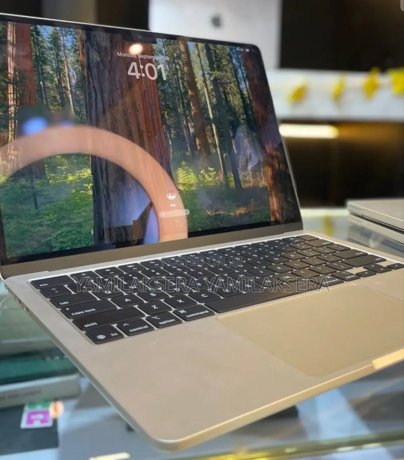 New Laptop Apple MacBook Air 2022 M2 8GB Apple M2 SSD 256GB