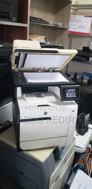 Photo - Hp Laserjet Pro 400 Color MFP