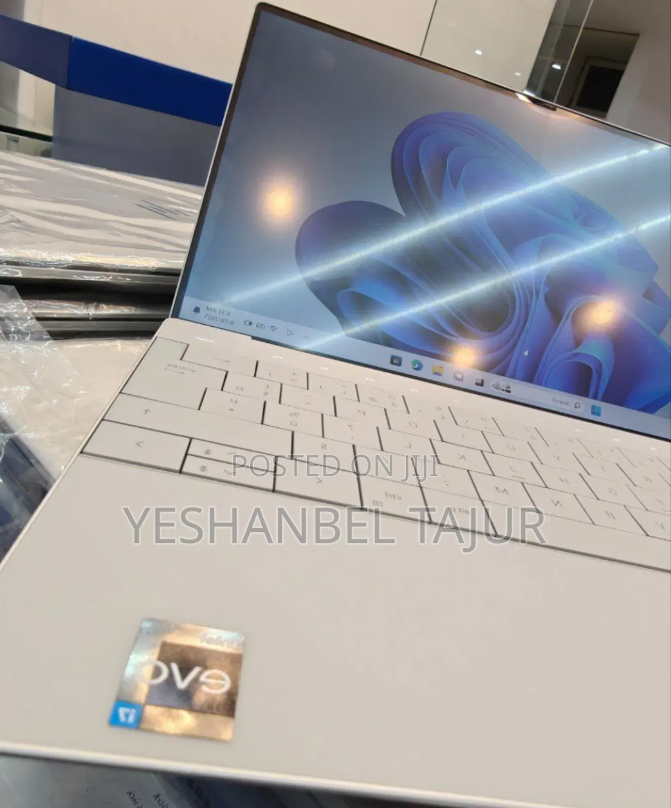 New Laptop Dell XPS 15 32GB Intel Core I7 SSD 1T