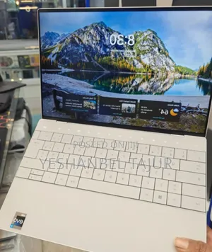 New Laptop Dell XPS 15 32GB Intel Core I7 SSD 1T