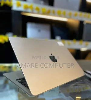 Photo - New Laptop Apple MacBook Air 2024 M3 13-Inch 16GB Apple M3 SSD 512GB