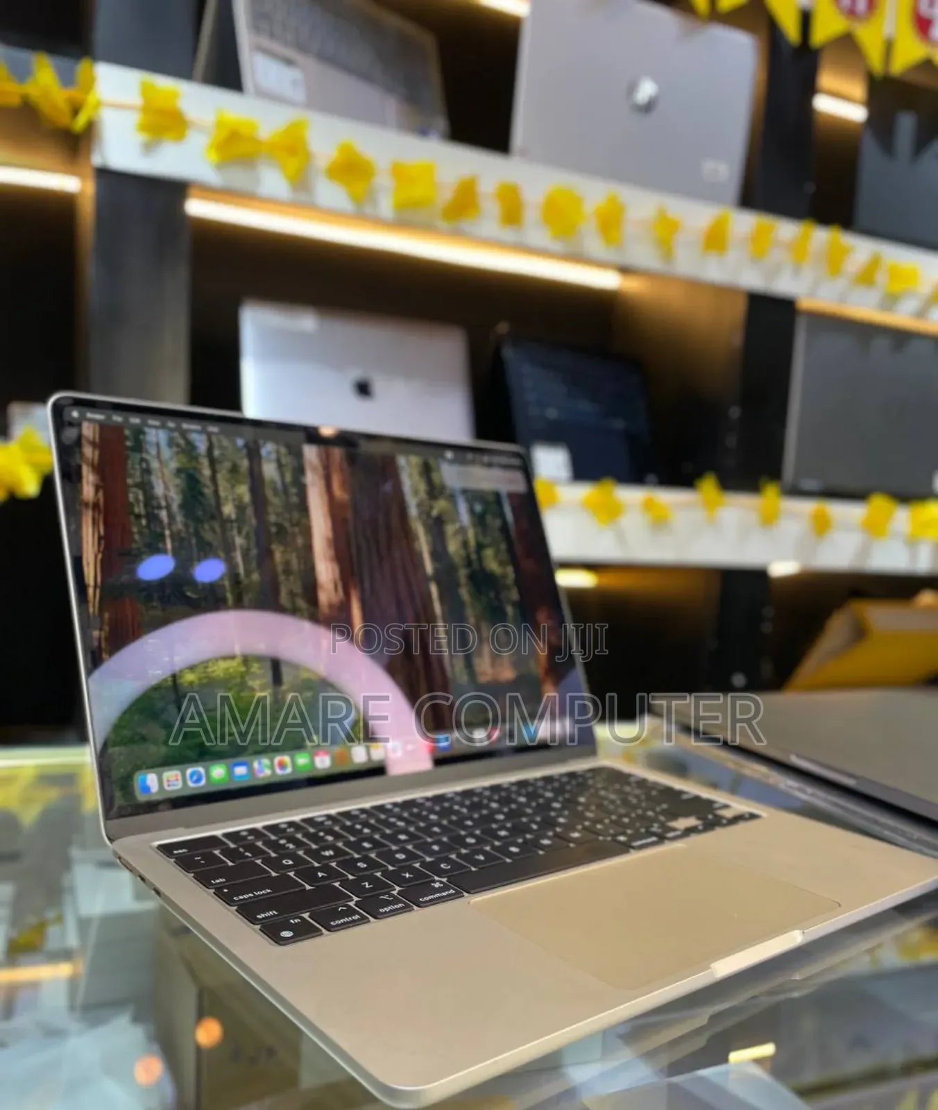 New Laptop Apple MacBook Air 2024 M3 13-Inch 16GB Apple M3 SSD 512GB