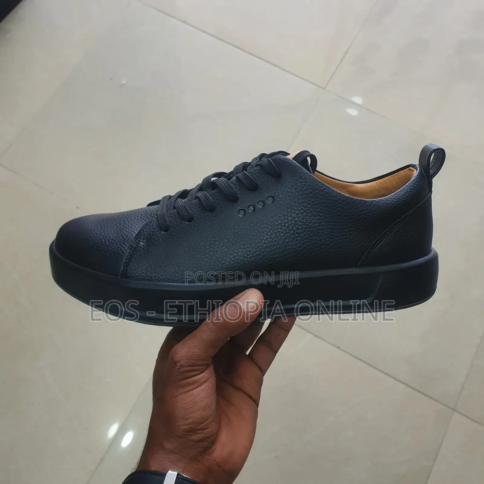 Casual Low Top Leather Shoes [On Hand]