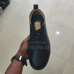Casual Low Top Leather Shoes [On Hand]