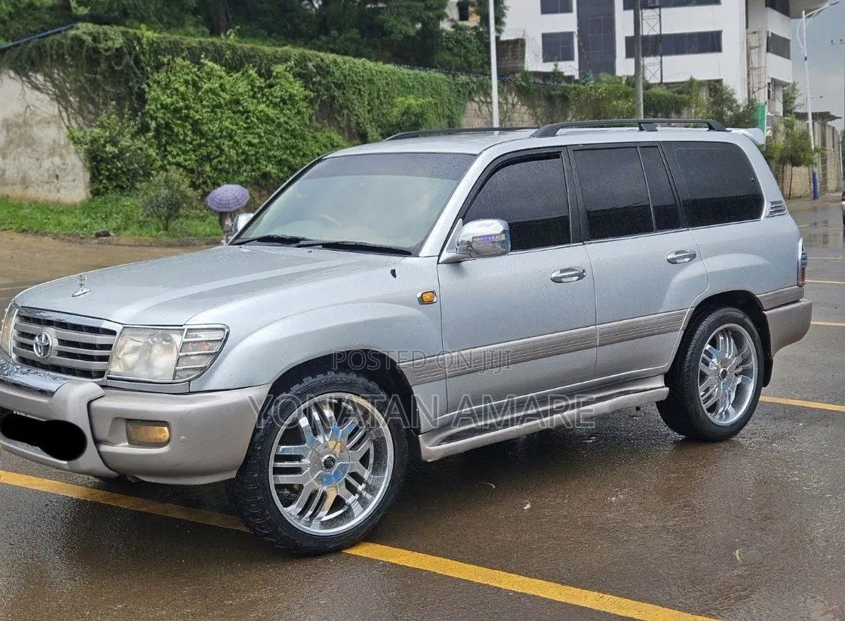 Toyota Land Cruiser 2007 Silver