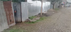 6bdrm Farm House in Akaky Kaliti for sale