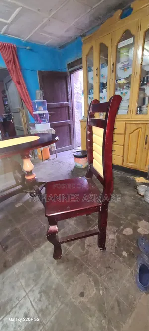 Dining Table Whit 6 Chair