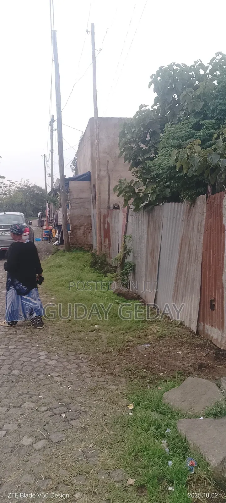 6bdrm Farm House in Akaky Kaliti for sale