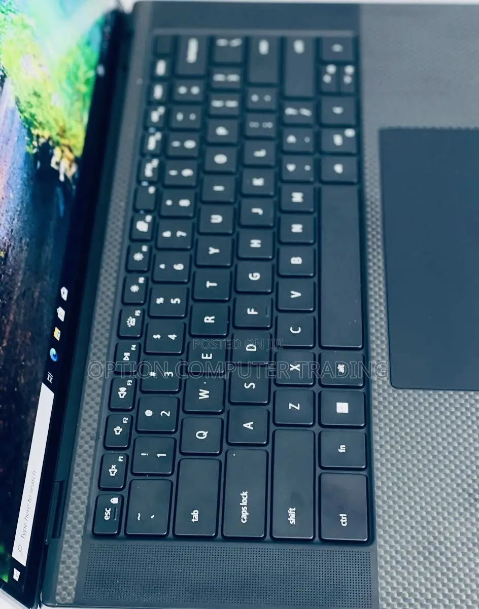 New Laptop Dell Precision 5570 32GB Intel Core I7 SSD 512GB