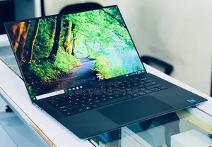 New Laptop Dell Precision 5570 32GB Intel Core I7 SSD 512GB