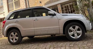 Suzuki Vitara 2011 Silver