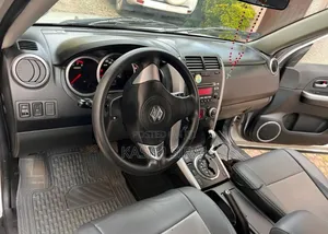 Suzuki Vitara 2011 Silver