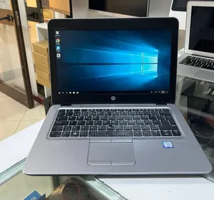 Photo - New Laptop HP EliteBook 820 G4 8GB Intel Core I5 SSD 512GB