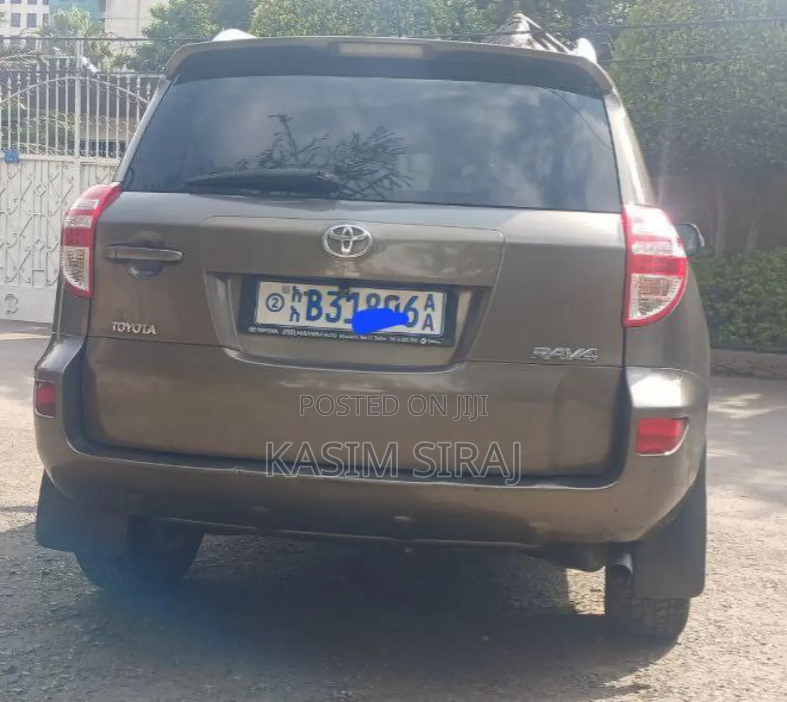 Toyota RAV4 2.5 2012 Gray