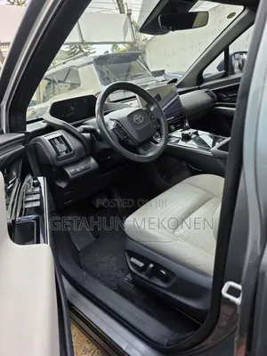 Toyota bZ4X 2023 Gray