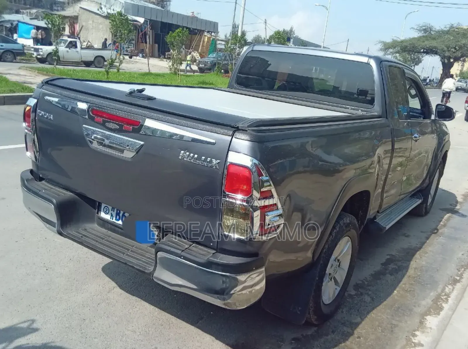 Toyota Hilux 2019 Gray