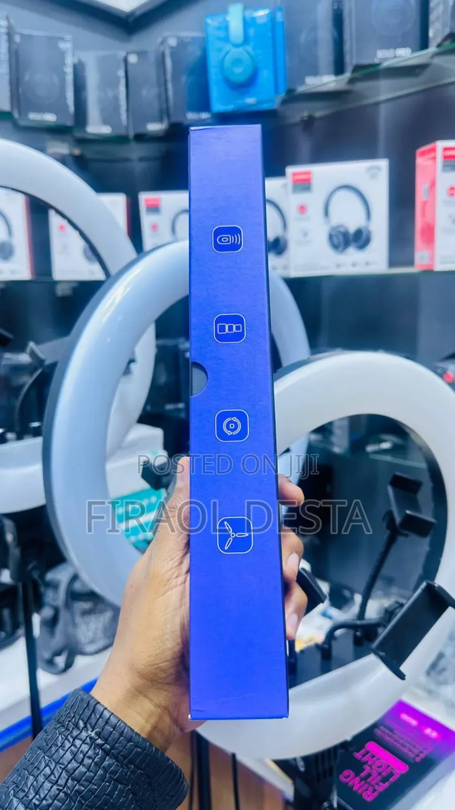 Selfie Stick With Grip Handle R16k