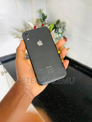 Apple iPhone XR 64 GB Black
