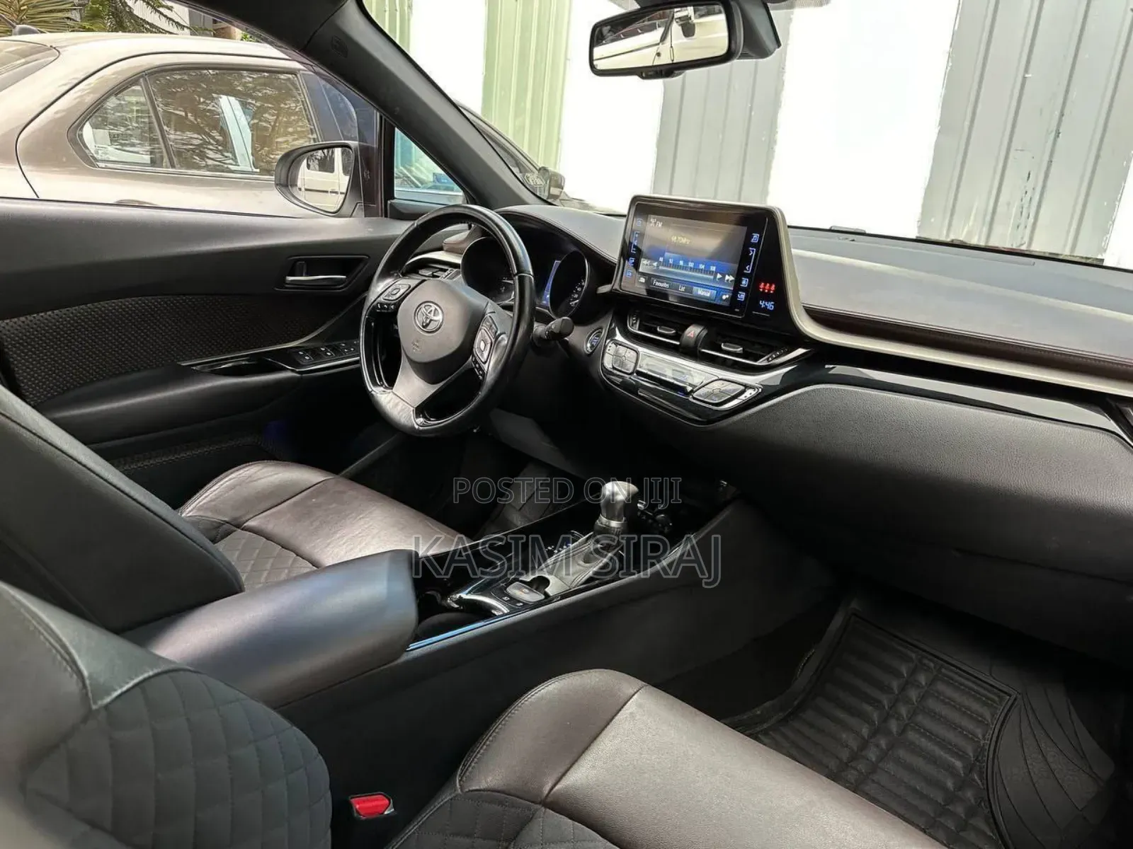 Toyota C-HR Limited FWD 2019 White