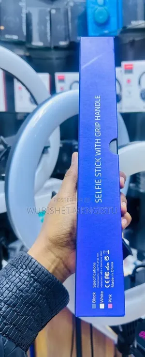 Selfie Stick With Grip Handle R16k