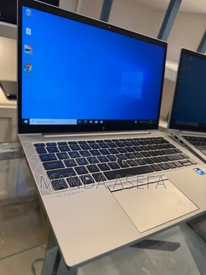 New Laptop HP EliteBook 840 G8 16GB Intel Core I5 SSD 512GB