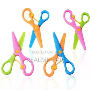 Kids Safety Scissor -plastic Blade With Supporter (Safe First Scissor)