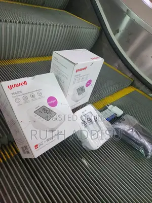 Photo - Yuwell Digital Blood Pressure Monitor廟街medical Blood Pressure Monitor