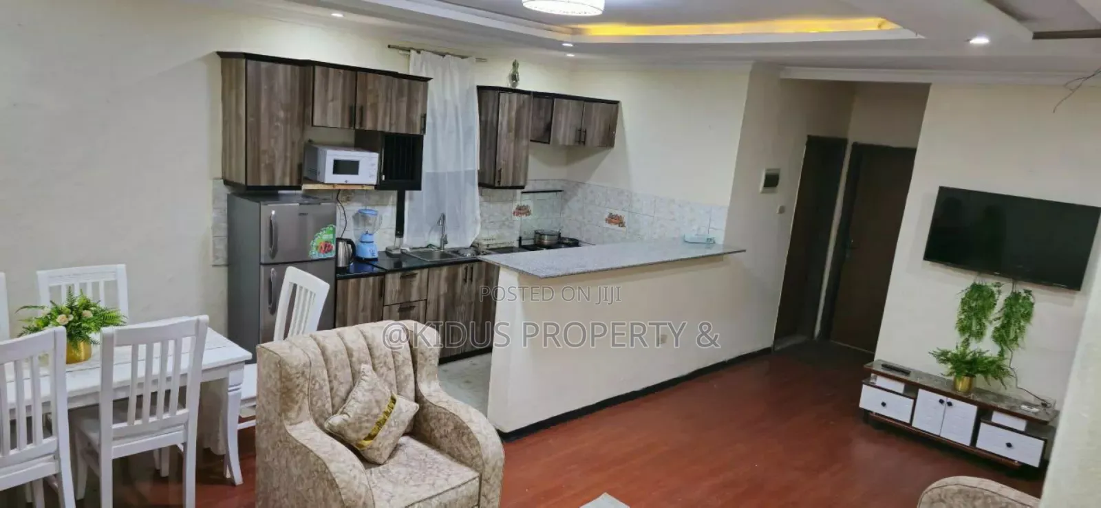 Furnished 2bdrm Villa in Africa Union, Nifas Silk-Lafto for rent