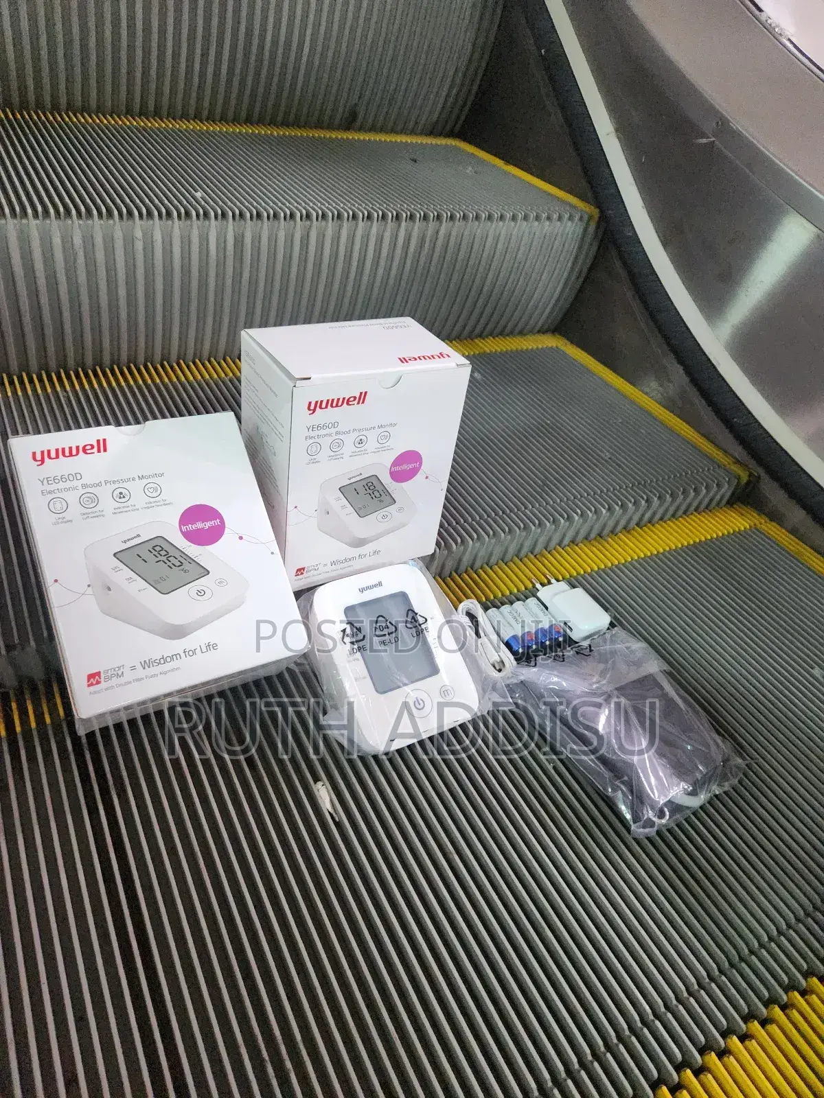 Yuwell Model Ye660d Digital Blood Pressuer Monitor夯地digital Bp Monitor