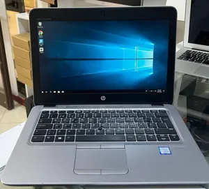 Photo - New Laptop HP EliteBook 820 G4 8GB Intel Core I5 SSD 512GB