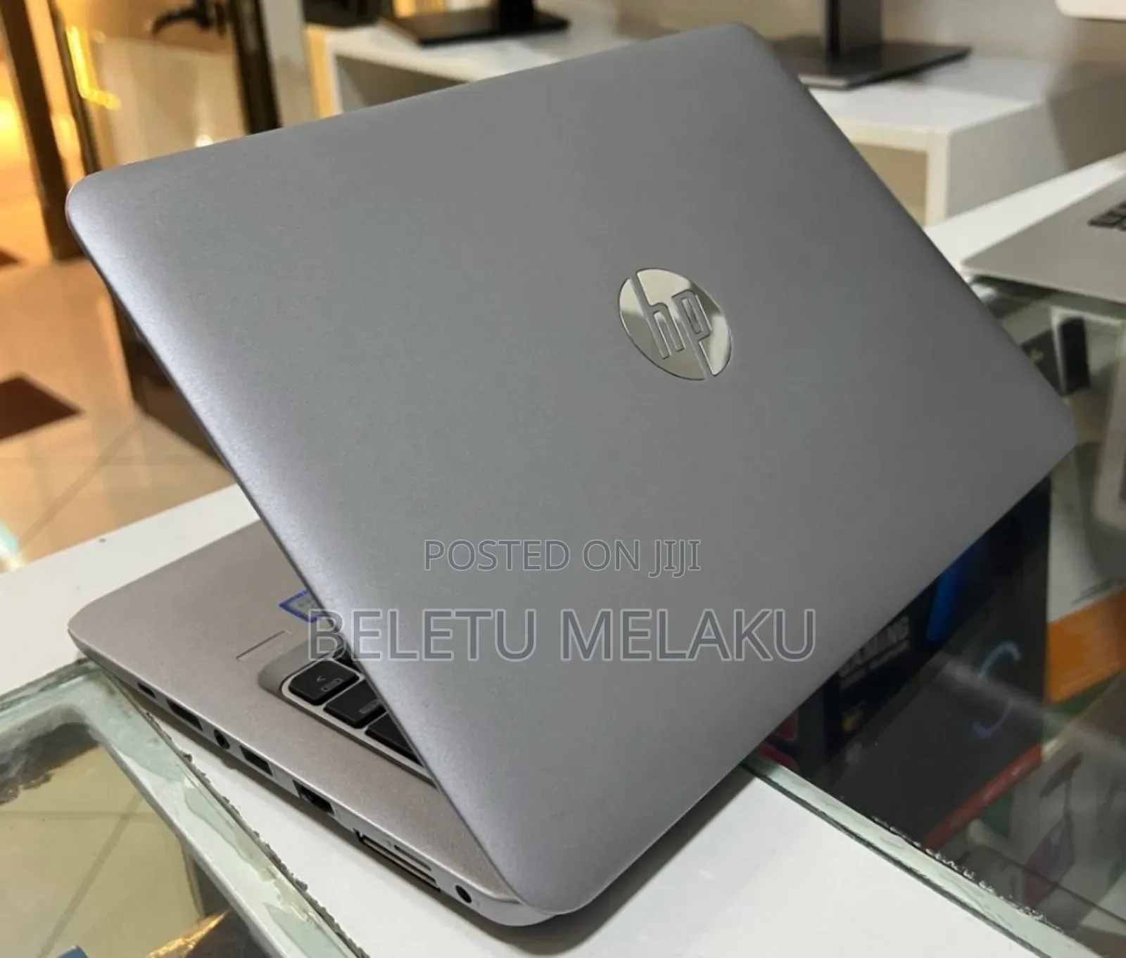 New Laptop HP EliteBook 820 G4 8GB Intel Core I5 SSD 512GB