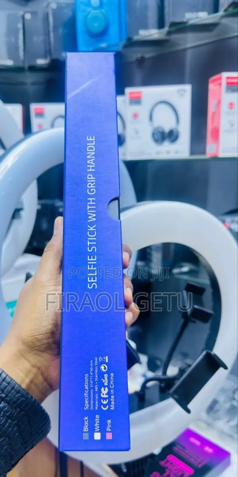 R16k Selfie Stick With Grip Hamdle