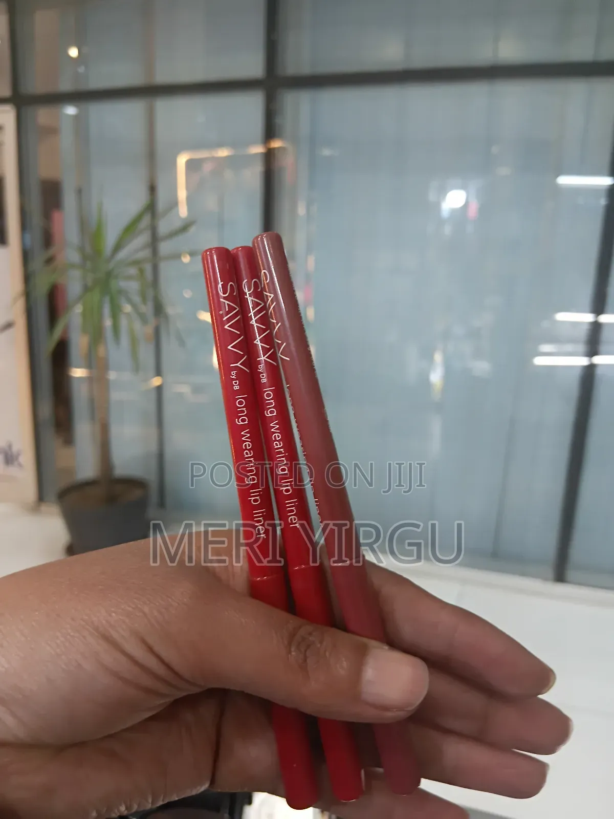 Savvy Long Lip Liner