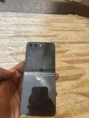 Samsung Galaxy Z Flip 5 256 GB Black