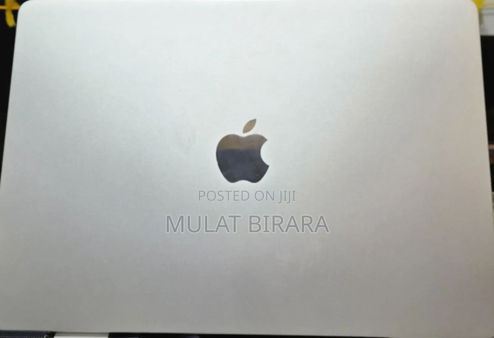 New Apple MacBook Air 2024 M3 15-Inch 8GB Intel Core M3 SSD 256GB