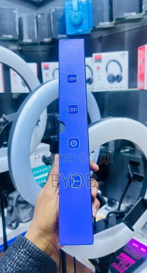 Selfie Stick With Grip Handle R16k