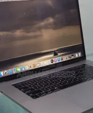 New Laptop Apple MacBook Pro 2019 32GB Intel Core I9 SSD 1T