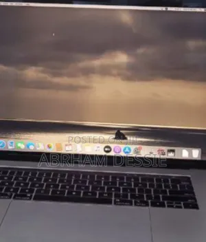 New Laptop Apple MacBook Pro 2019 32GB Intel Core I9 SSD 1T