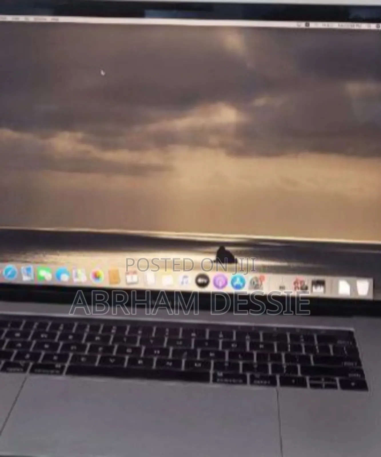 New Laptop Apple MacBook Pro 2019 32GB Intel Core I9 SSD 1T