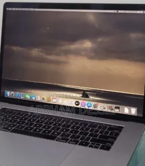 New Laptop Apple MacBook Pro 2019 32GB Intel Core I9 SSD 1T