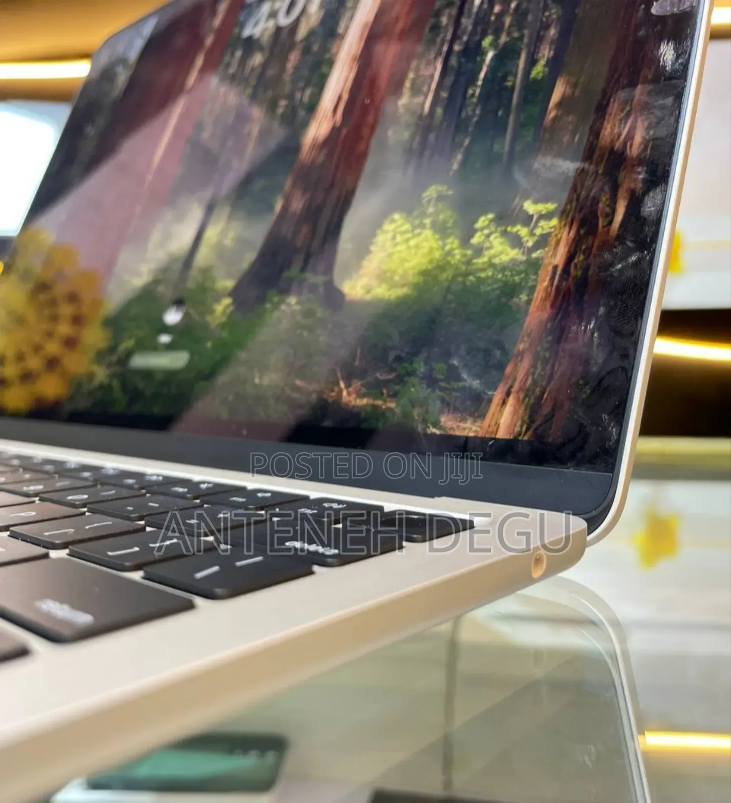 New Laptop Apple MacBook 8GB Apple M2 SSD 256GB