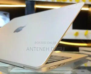 New Laptop Apple MacBook 8GB Apple M2 SSD 256GB