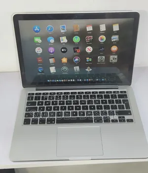 Laptop Apple MacBook Pro 2015 8GB Intel Core I5 SSD 256GB