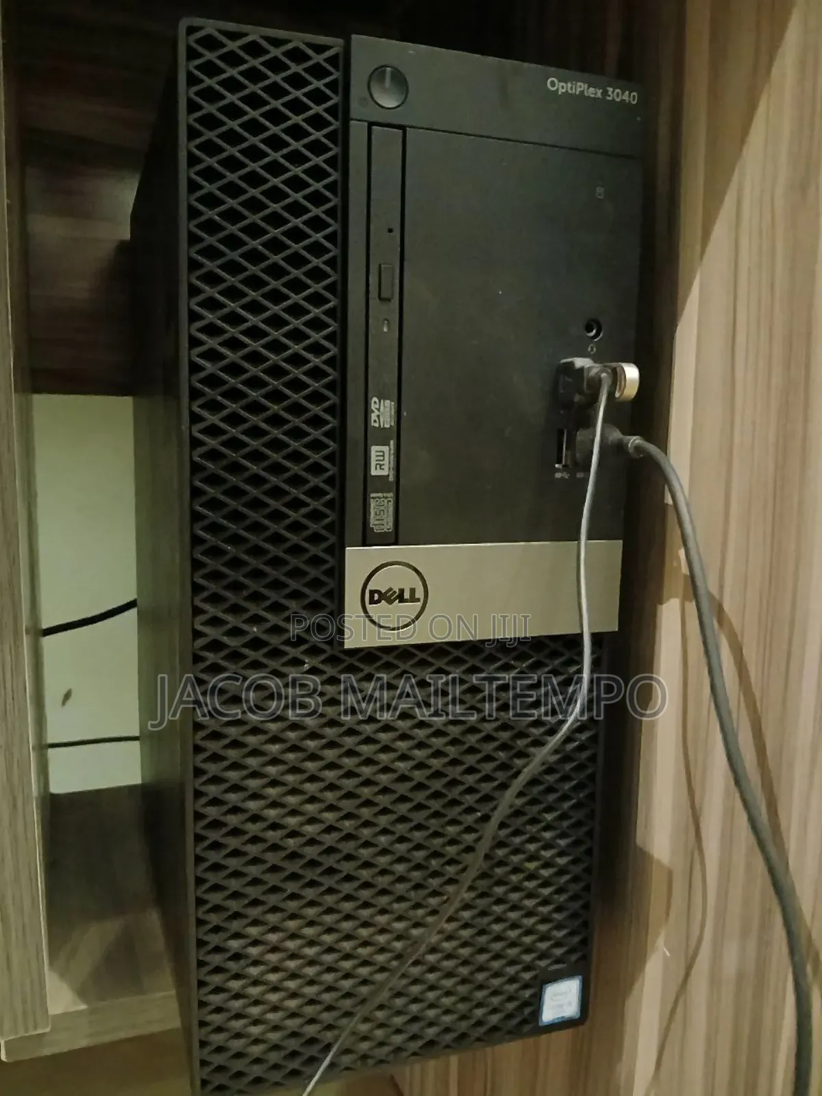 Desktop Computer Dell Optiplex 3040 4GB Intel Core i5 HDD 500GB