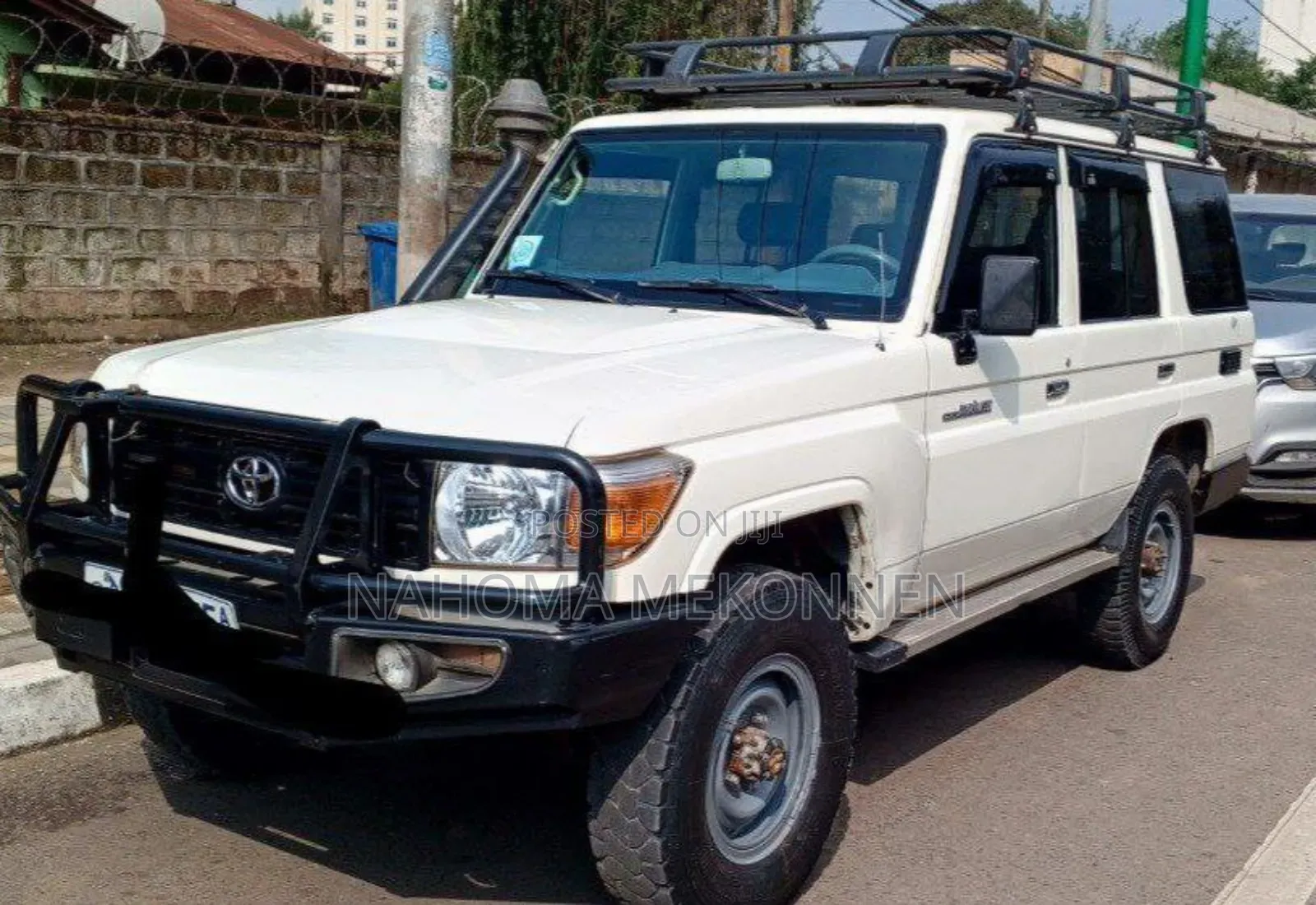 Toyota Land Cruiser 2018 White