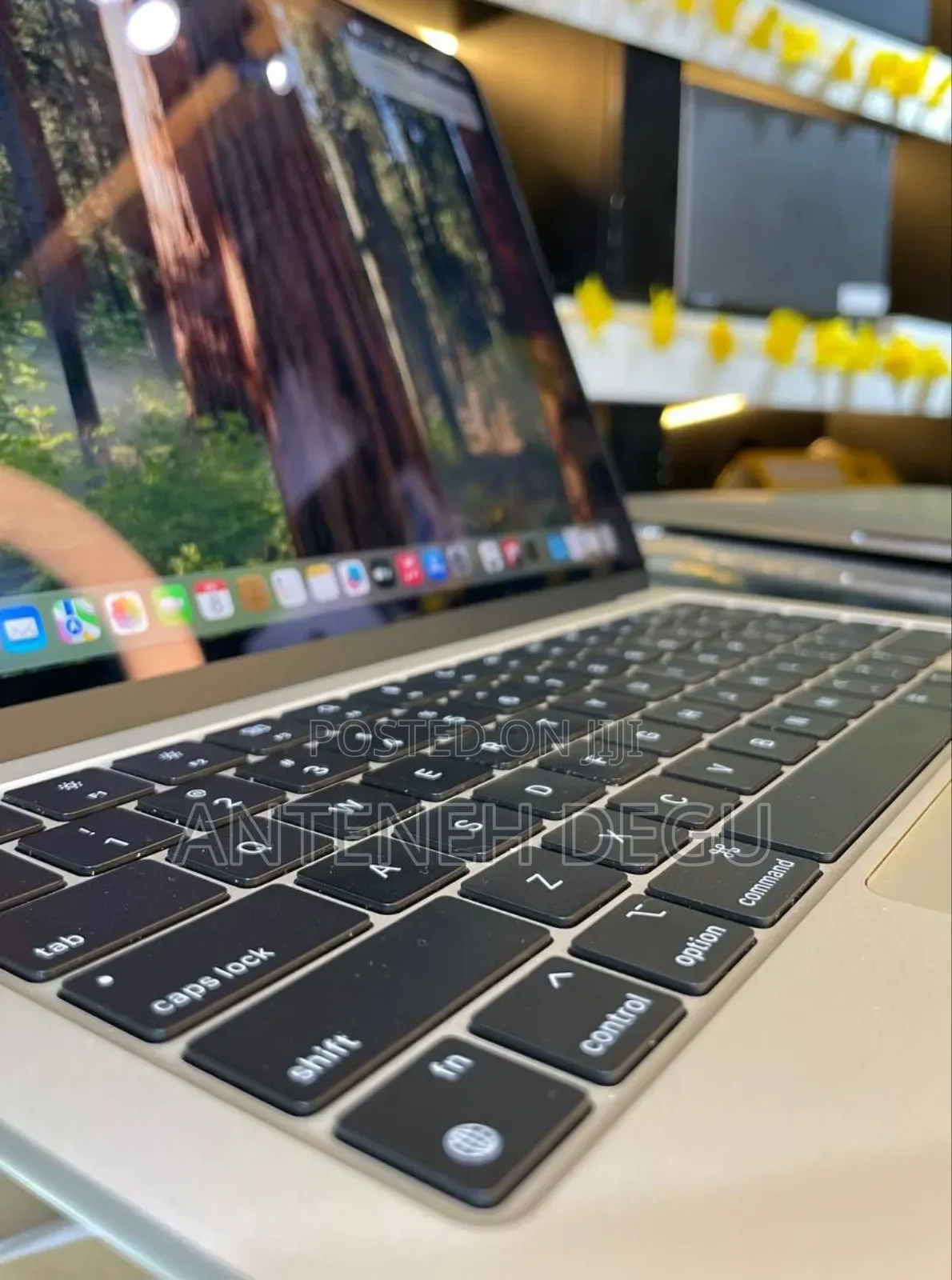 New Laptop Apple MacBook Air 2024 M3 13-Inch 16GB Apple M3 SSD 512GB